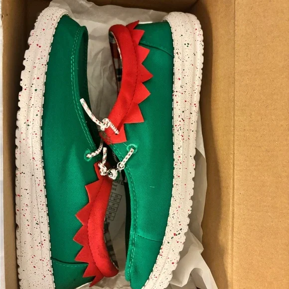 NIB Hey Dude Wendy holiday elf shoes - Picture 2 of 3